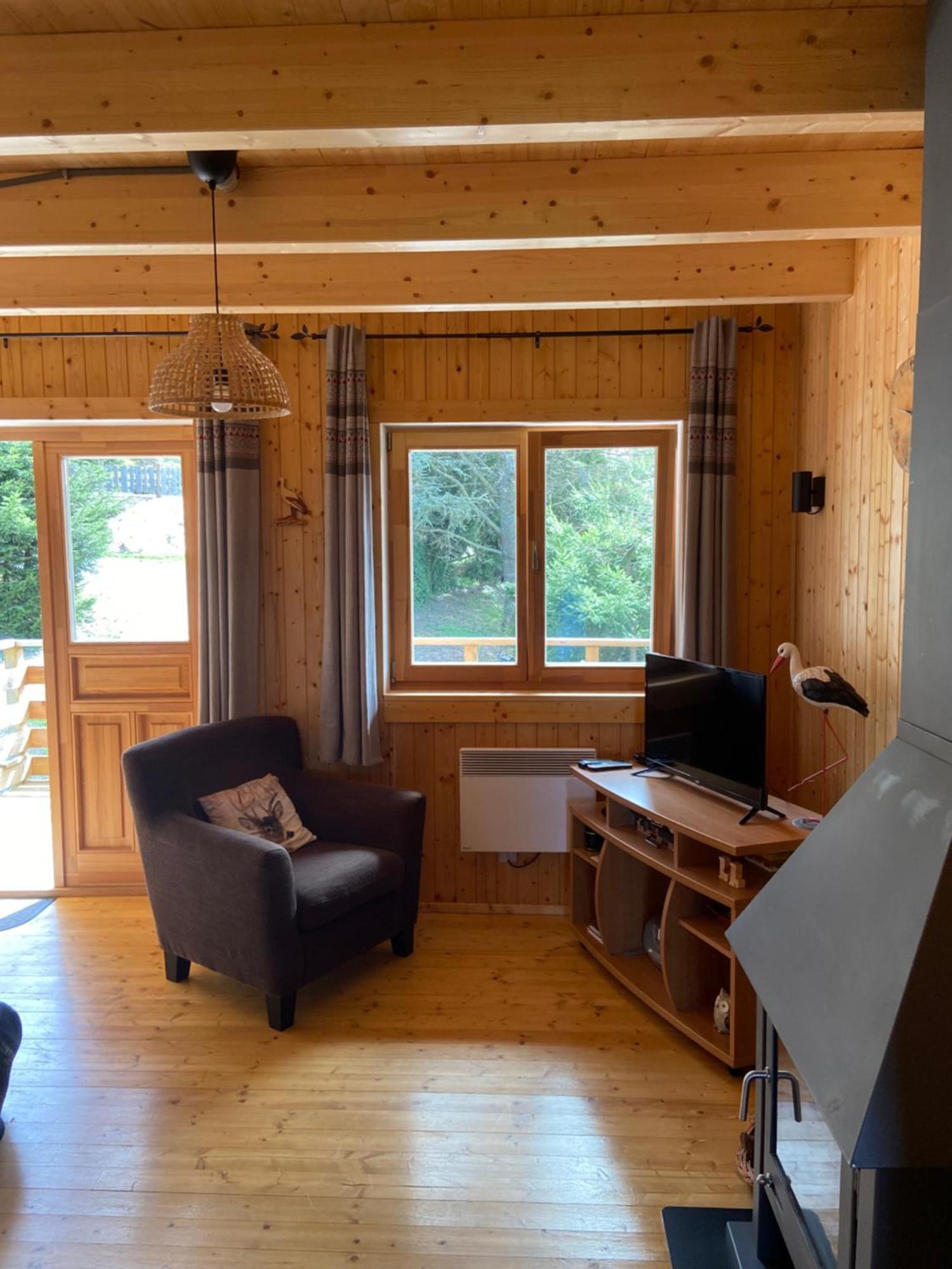 Anould Chalet Authentique Au Calme, En Lisiere De Foret, Montagne, Sentiers 15Mn Gerardmer & Alsace "Chalet Mon Beau Sapin" מראה חיצוני תמונה