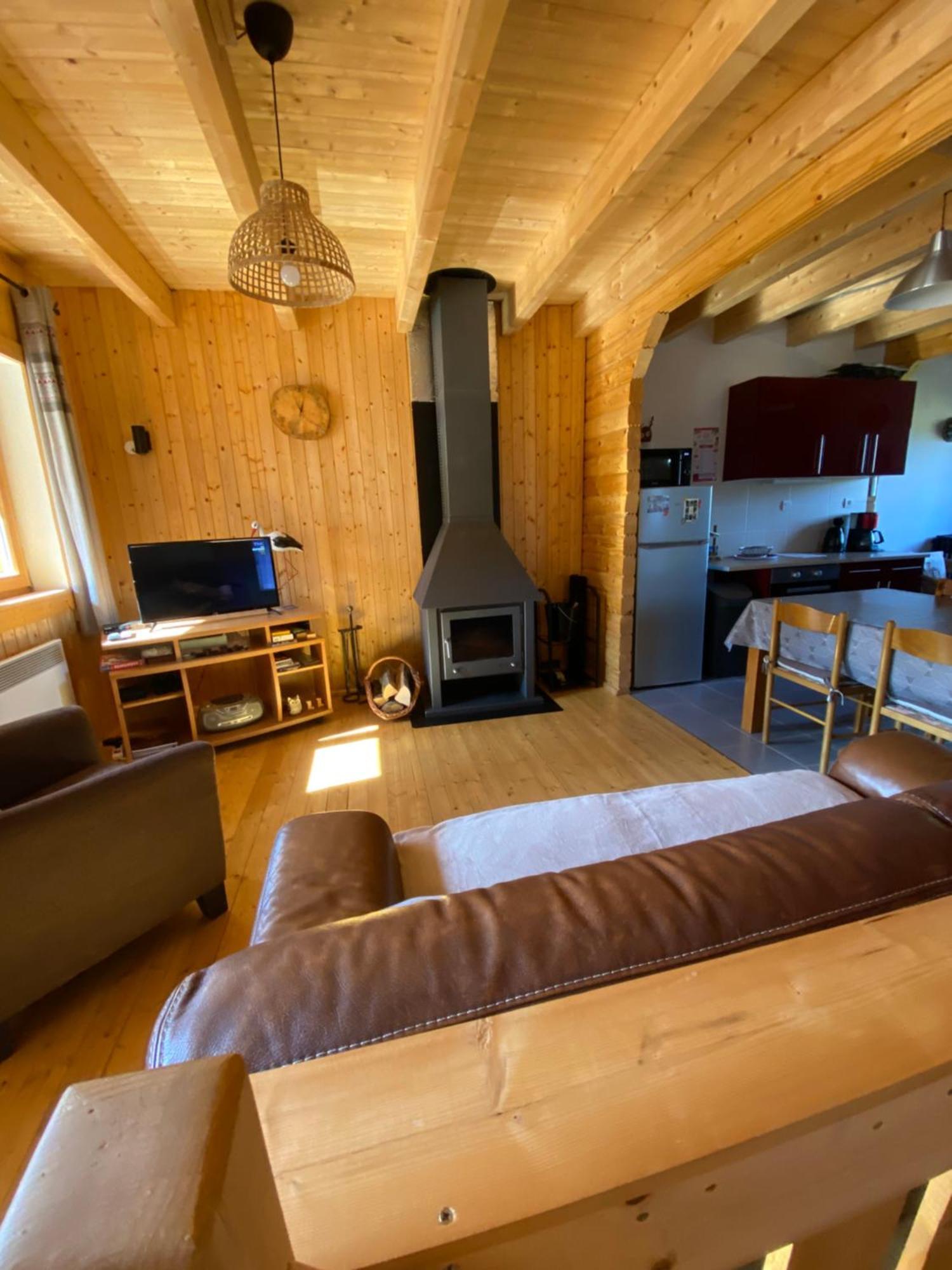 Anould Chalet Authentique Au Calme, En Lisiere De Foret, Montagne, Sentiers 15Mn Gerardmer & Alsace "Chalet Mon Beau Sapin" מראה חיצוני תמונה